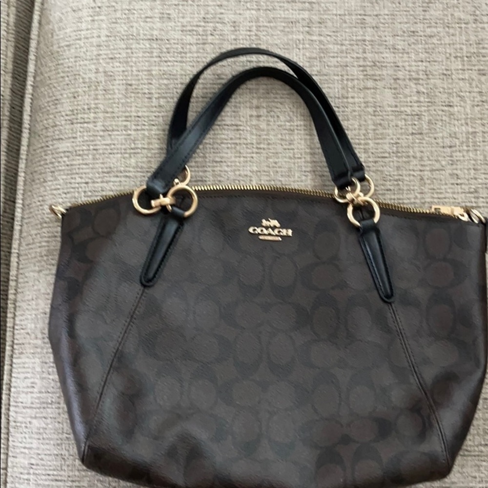 Shoulder bag